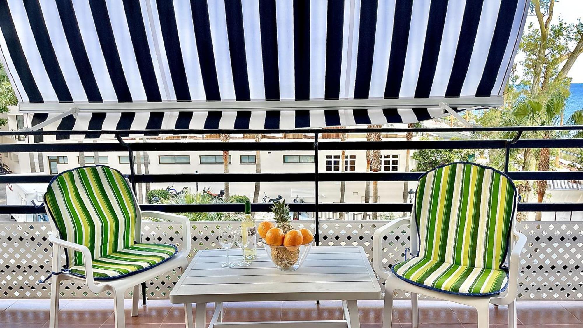 Beachfront 1Br Apartment In Center Of Marbella! Luaran gambar