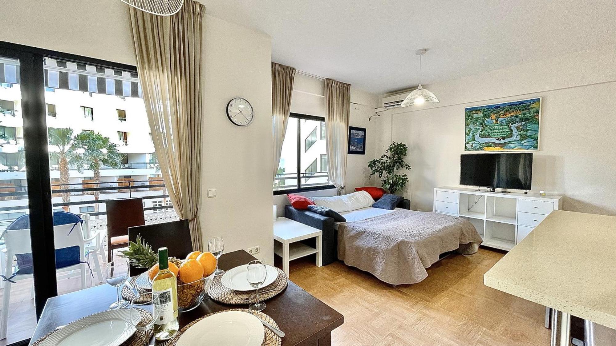 Beachfront 1Br Apartment In Center Of Marbella! Luaran gambar